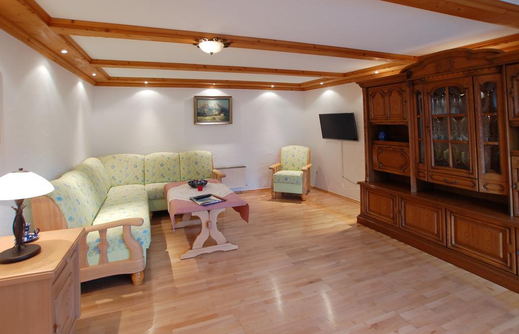 Ferienwohnung Gebirgshausl 비쇼프스비에젠 객실 사진